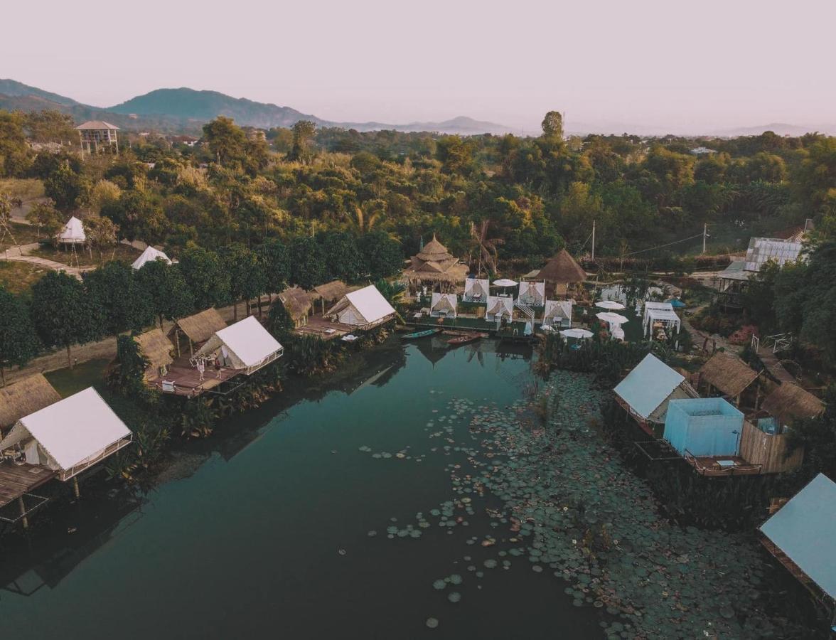 Nang Non Camping Ville นางนอนแค้มป์ปิ้งวิลล์ Mae Sai Exterior foto