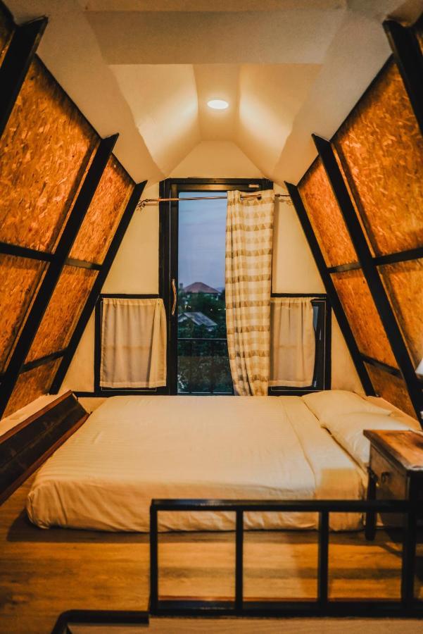 Nang Non Camping Ville นางนอนแค้มป์ปิ้งวิลล์ Mae Sai Exterior foto
